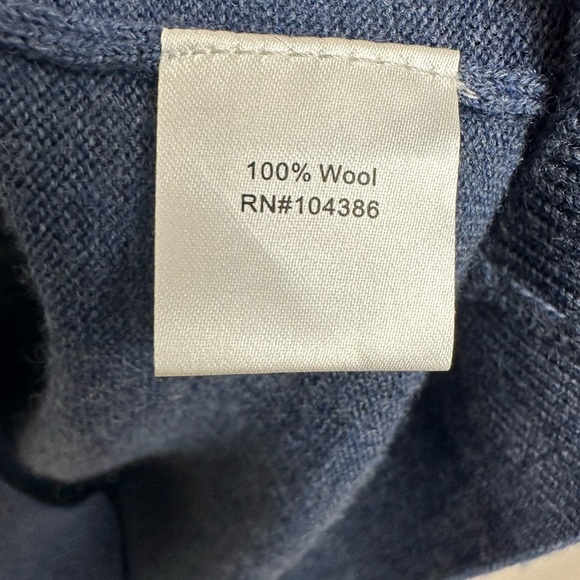 Garnet Hill 100% Merino Wool Parrots Sweater Sz XS - Picture 6 of 8